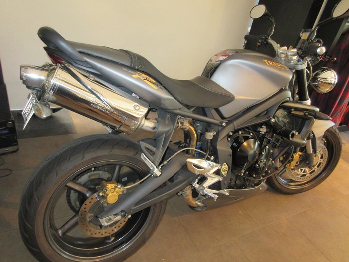 2009 Triumph Street Triple R