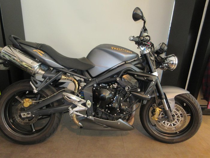 2009 Triumph Street Triple R Street Triple Silver