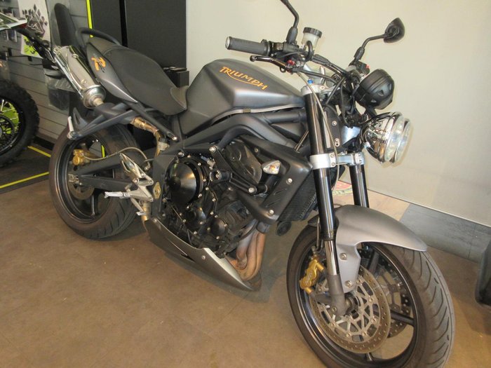 2009 Triumph Street Triple R Street Triple Silver