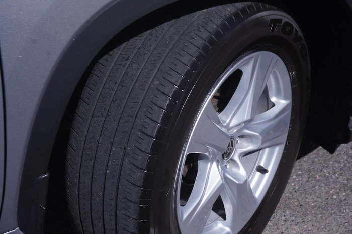 2021 Toyota Kluger GX