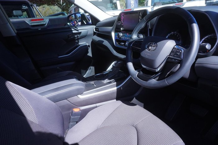 2021 Toyota Kluger GX