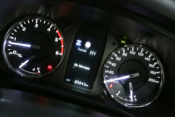 2021 Toyota Hilux SR