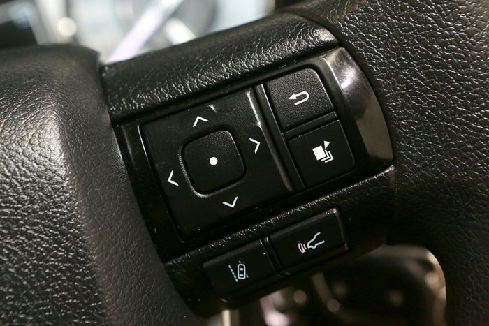 2021 Toyota Hilux SR