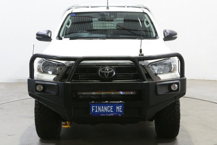 2021 Toyota Hilux SR