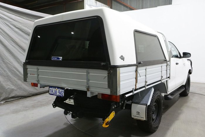 2021 Toyota Hilux SR