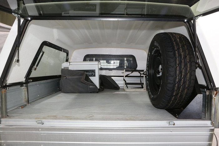 2021 Toyota Hilux SR