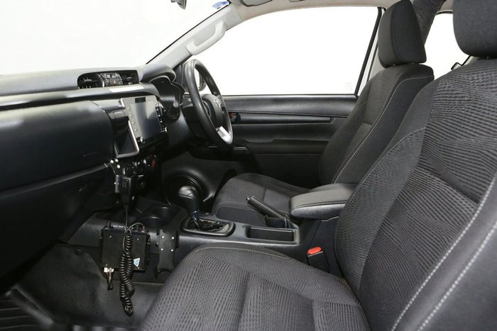 2021 Toyota Hilux SR