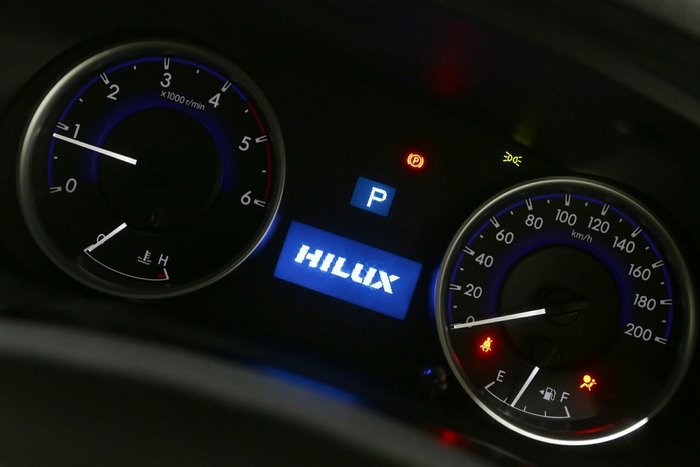 2019 Toyota Hilux SR