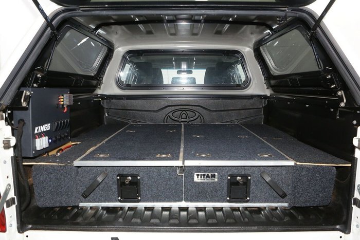 2019 Toyota Hilux SR