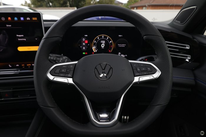 2025 Volkswagen Tiguan 150TSI R-Line