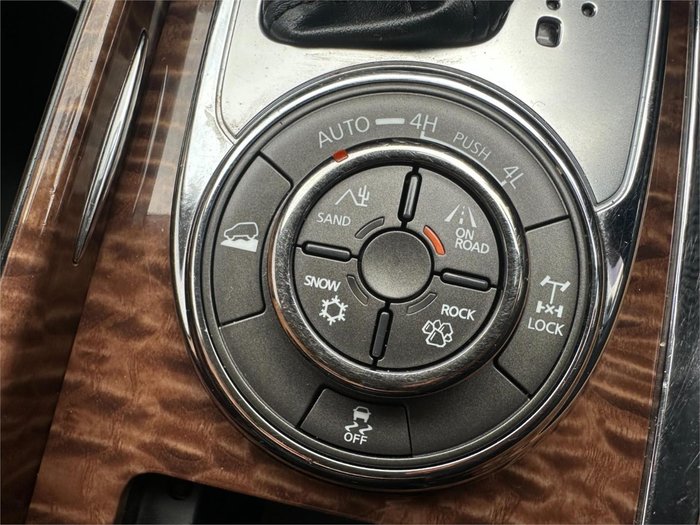 2023 Nissan Patrol Ti