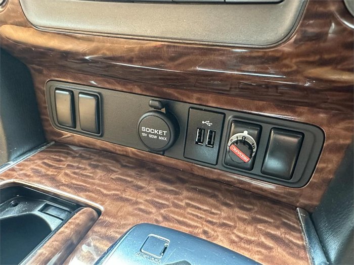 2023 Nissan Patrol Ti