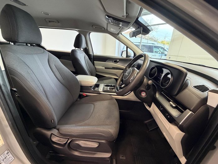 2022 Kia Carnival S