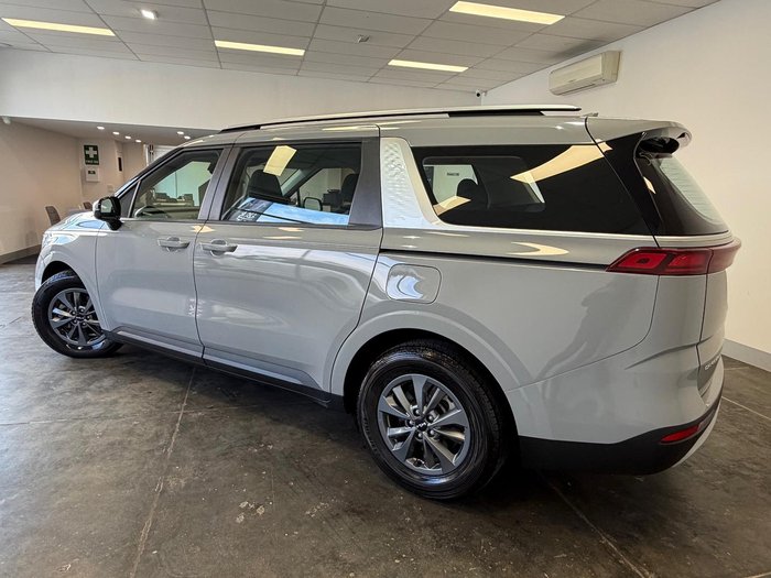 2022 Kia Carnival S