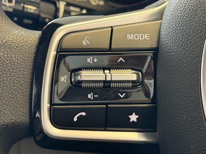 2022 Kia Carnival S