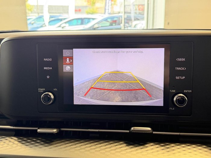 2022 Kia Carnival S