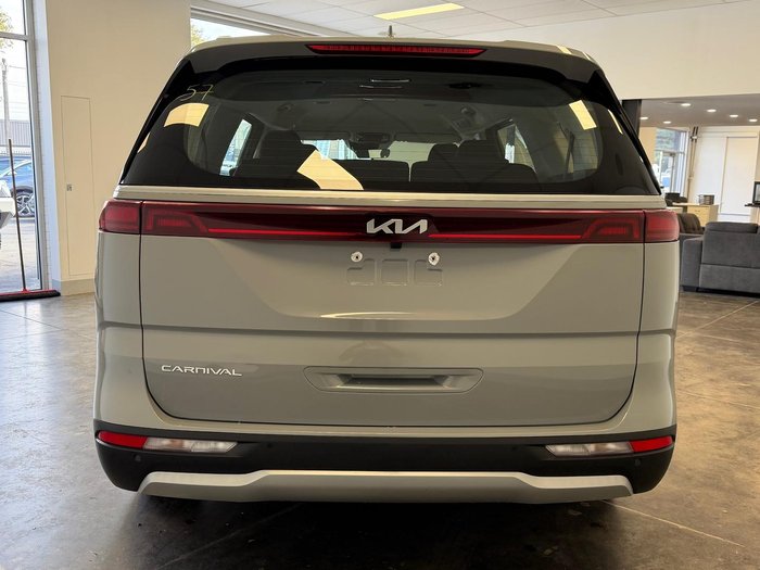 2022 Kia Carnival S