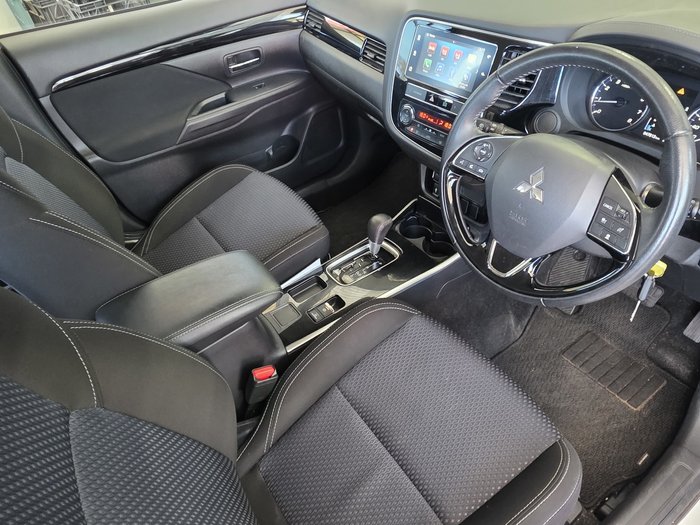 2018 Mitsubishi Outlander ES ADAS