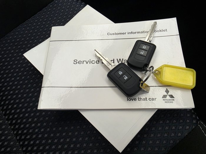 2018 Mitsubishi Outlander ES ADAS