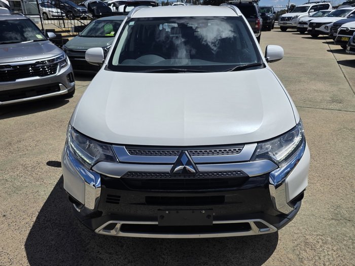 2018 Mitsubishi Outlander ES ADAS