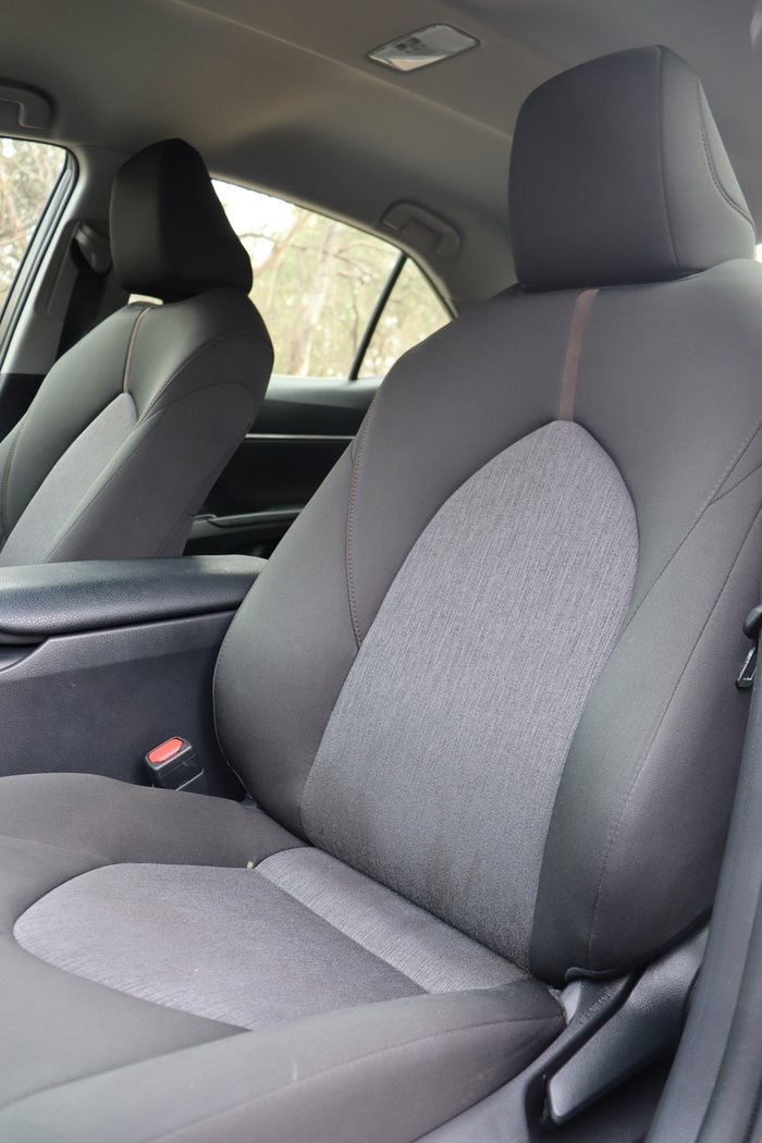 2019 Toyota Camry Ascent