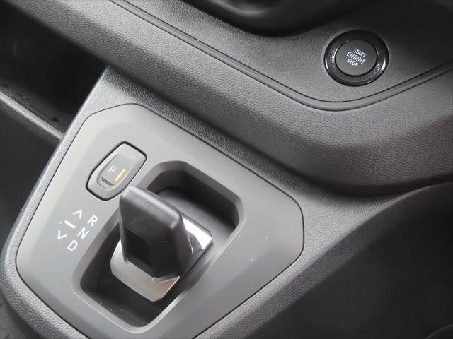 2025 Renault Trafic Premium