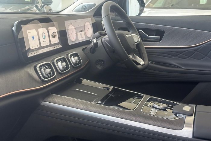 2025 Jaecoo J8 Track