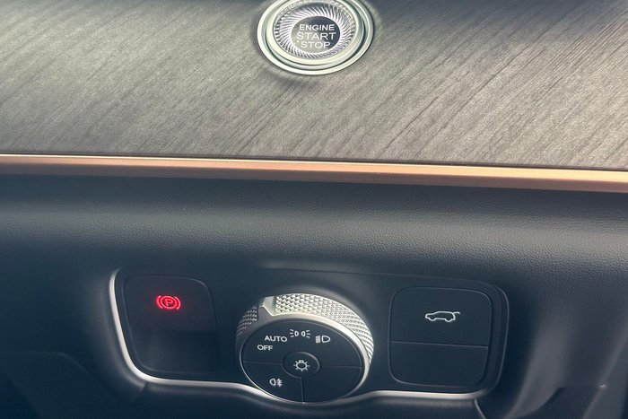 2025 Jaecoo J8 Track