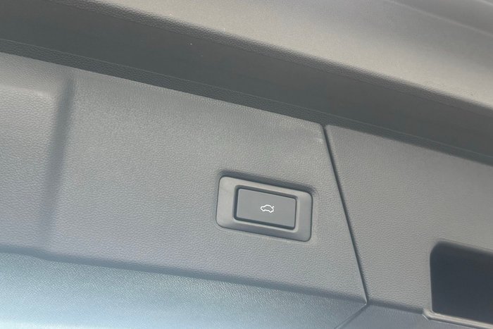 2025 Jaecoo J8 Track