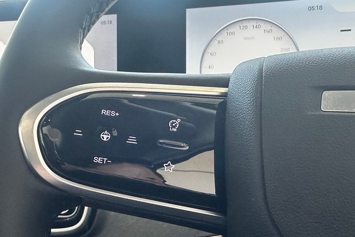 2025 Jaecoo J8 Track