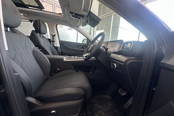 2025 Jaecoo J8 Track