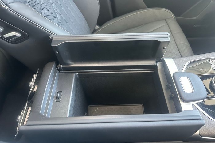 2025 Jaecoo J8 Track