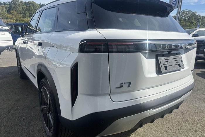 2025 Jaecoo J7 SHS Summit