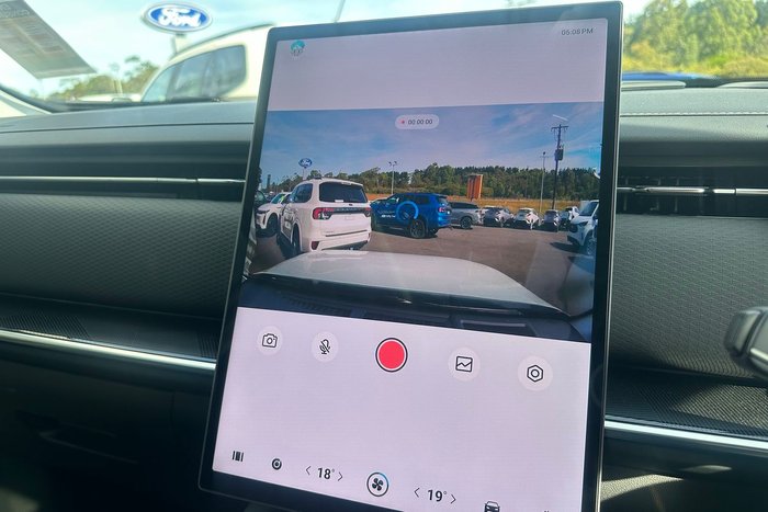 2025 Jaecoo J7 SHS Summit