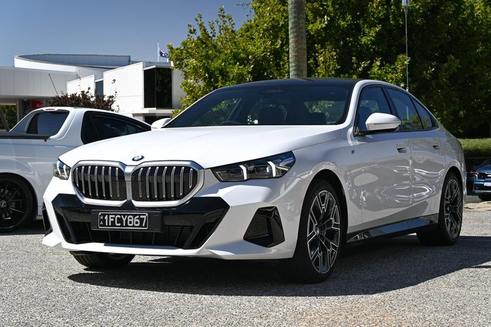 2024 BMW 5 Series 540d xDrive