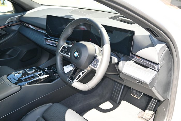 2024 BMW 5 Series 540d xDrive