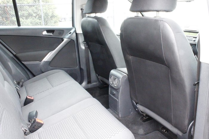 2010 Volkswagen Tiguan 125TSI 5N MY10 Four Wheel Drive Mountain Grey
