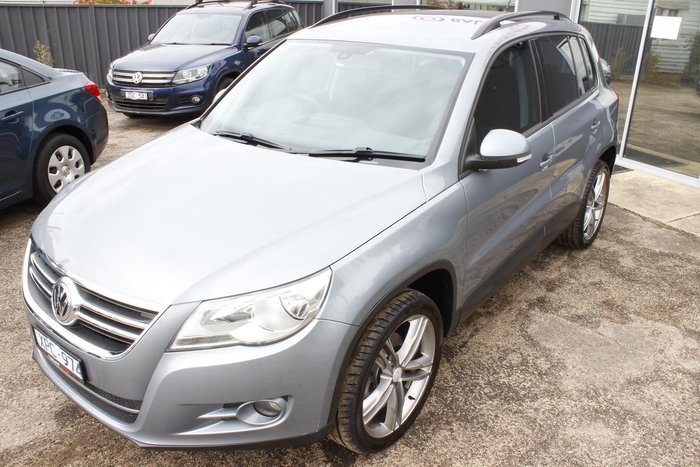 2010 Volkswagen Tiguan 125TSI 5N MY10 Four Wheel Drive Mountain Grey