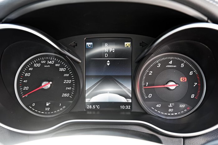 2016 Mercedes-Benz C-Class C200