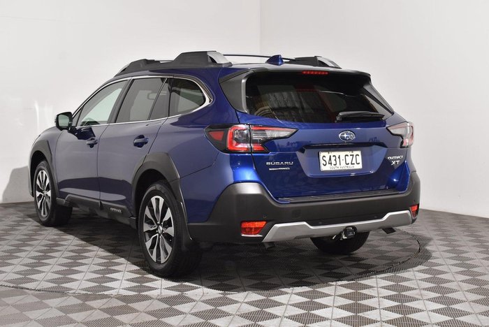2023 Subaru Outback AWD Touring XT