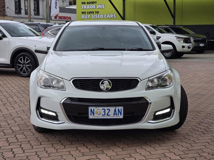 2017 Holden Commodore SV6 VF Series II MY17 Heron White