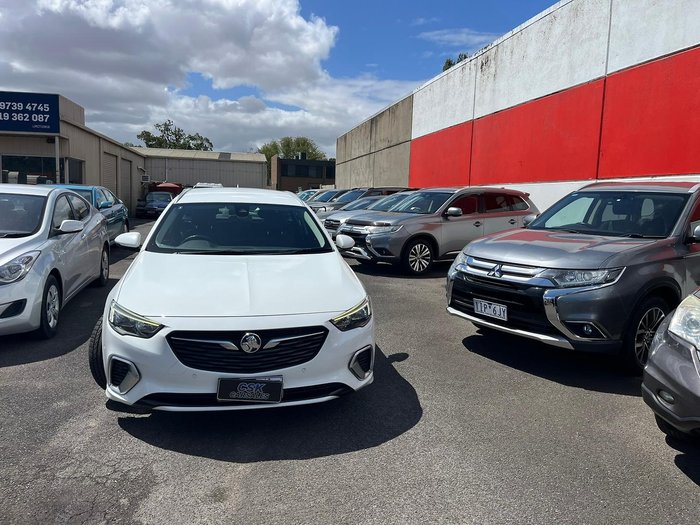 2019 Holden Commodore RS