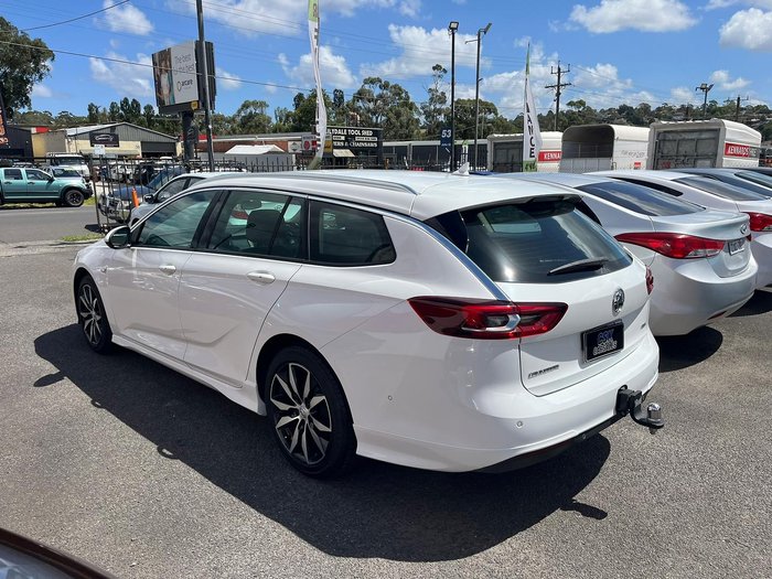 2019 Holden Commodore RS