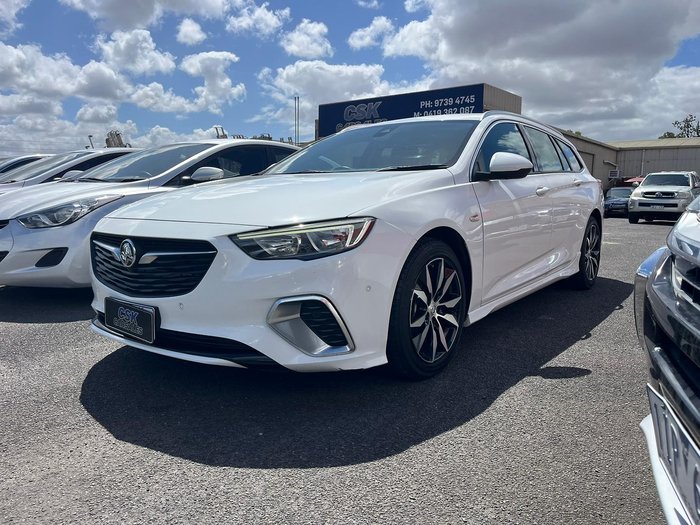 2019 Holden Commodore RS