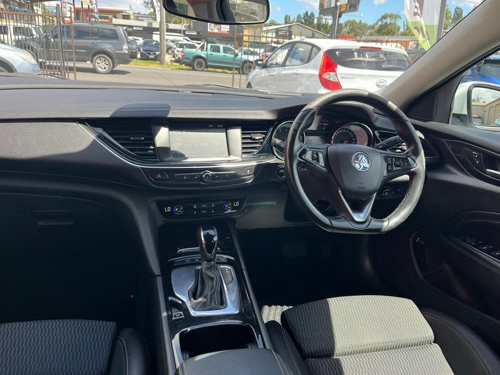 2019 Holden Commodore RS