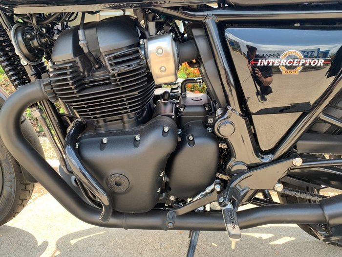 2024 Royal Enfield INTERCEPTOR 650 E5 DARK Black