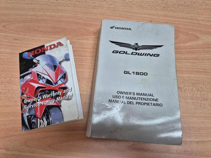 2006 Honda GoldWing (GL1800) GoldWing Blue