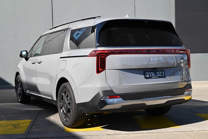 2025 Kia Carnival GT-Line HEV