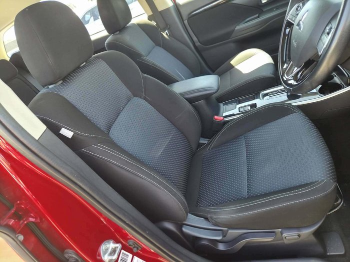 2019 Mitsubishi Outlander ES