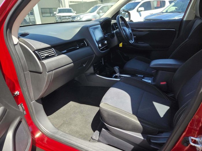 2019 Mitsubishi Outlander ES